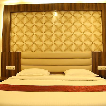 Hotel Shivananda Hoszpet Kültér fotó